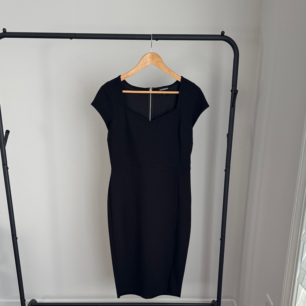 Express Black Cap Sleeve Midi Dress